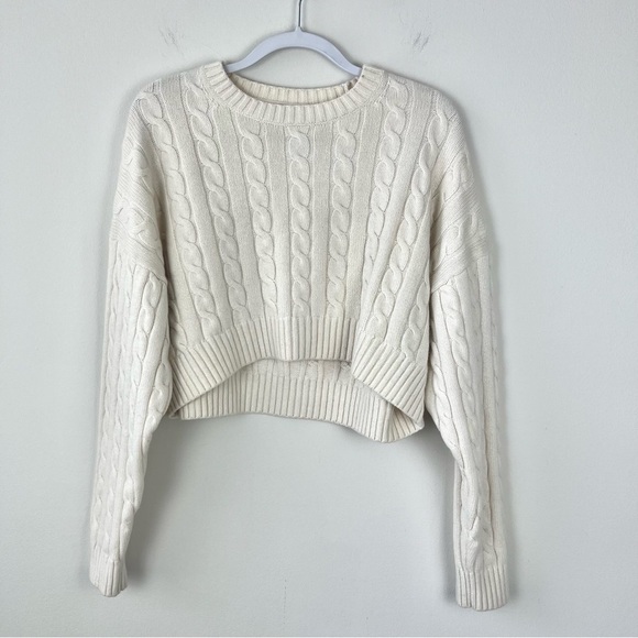 Aritzia Sunday Best Peggy Cable Knit Cropped Sweater Cream Wool Blend - Picture 3 of 6